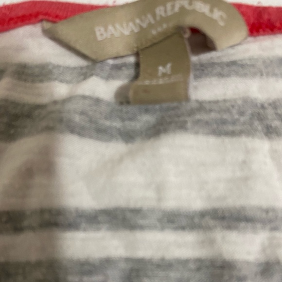 Banana Republic Top Size M - Picture 2 of 2